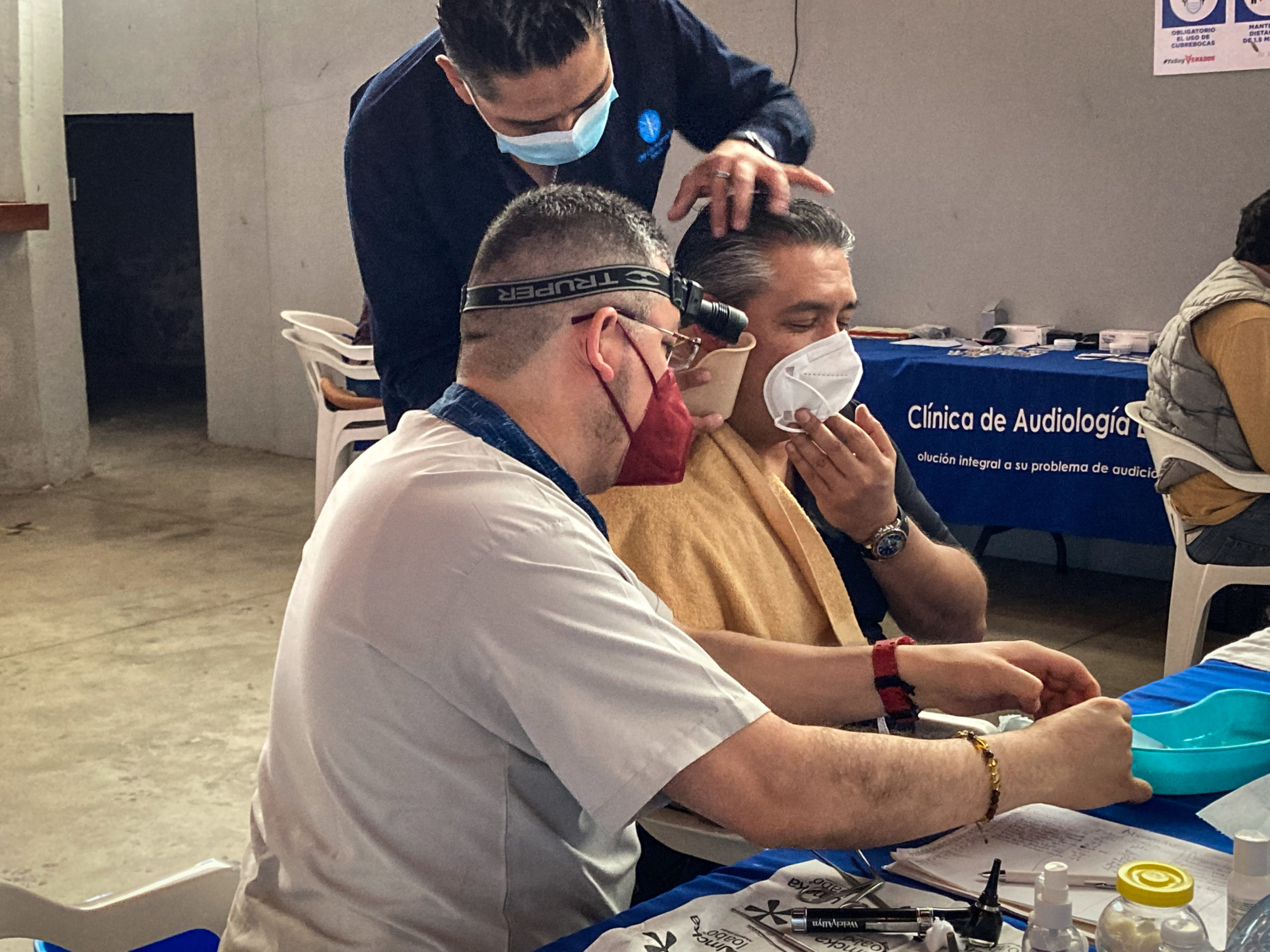 Inicia la Campaña de Audiología, organizada por Club Venados, Club de Leones Antonio Toledo Corro y la Clínica Edison