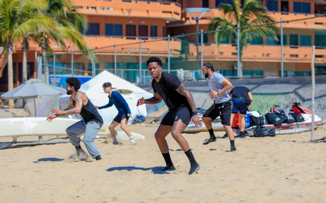 Venados Basketball inicia segundo día de prácticas con trabajo en playa