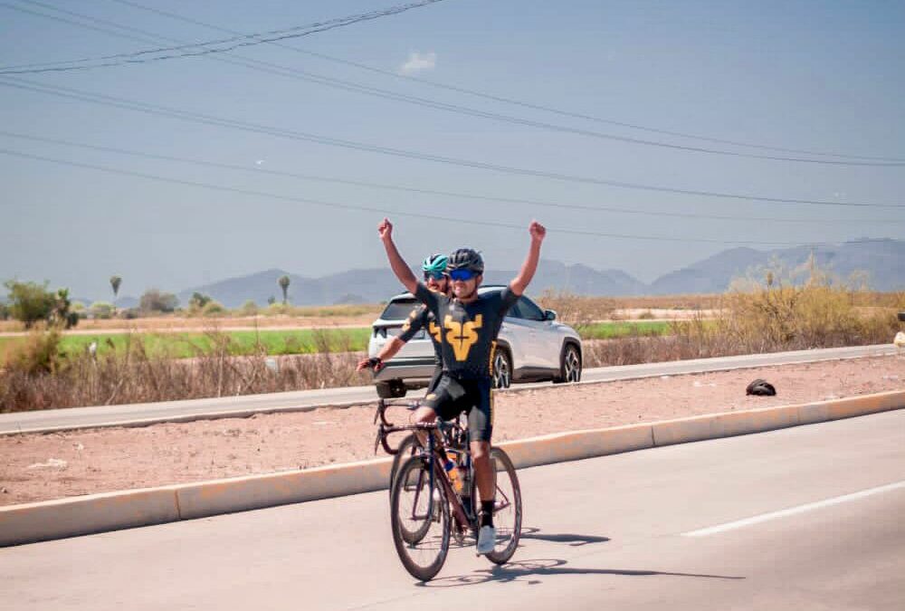Venados de Mazatlán Cycling Team luce imponente y se queda con el Tour de los Muertos