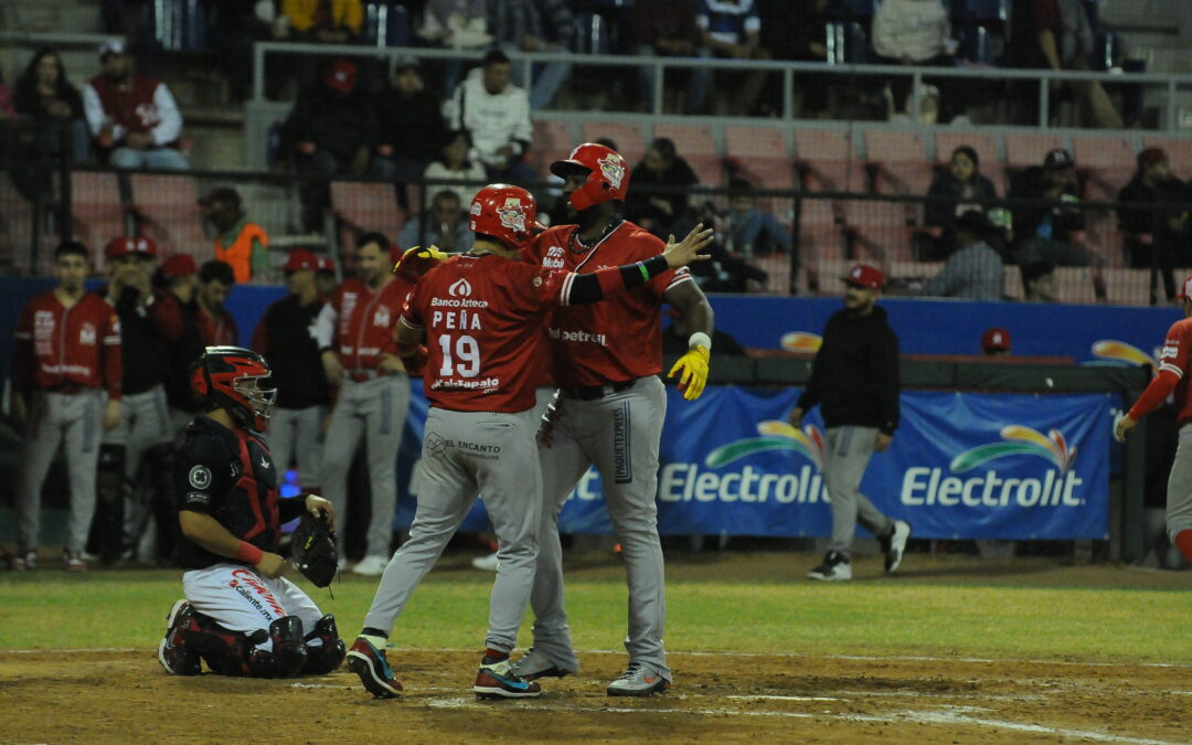 Venados de Mazatlán derrocha poder y cierra temporada con cuatro jonrones para abrir los playoffs en el Teodoro Mariscal