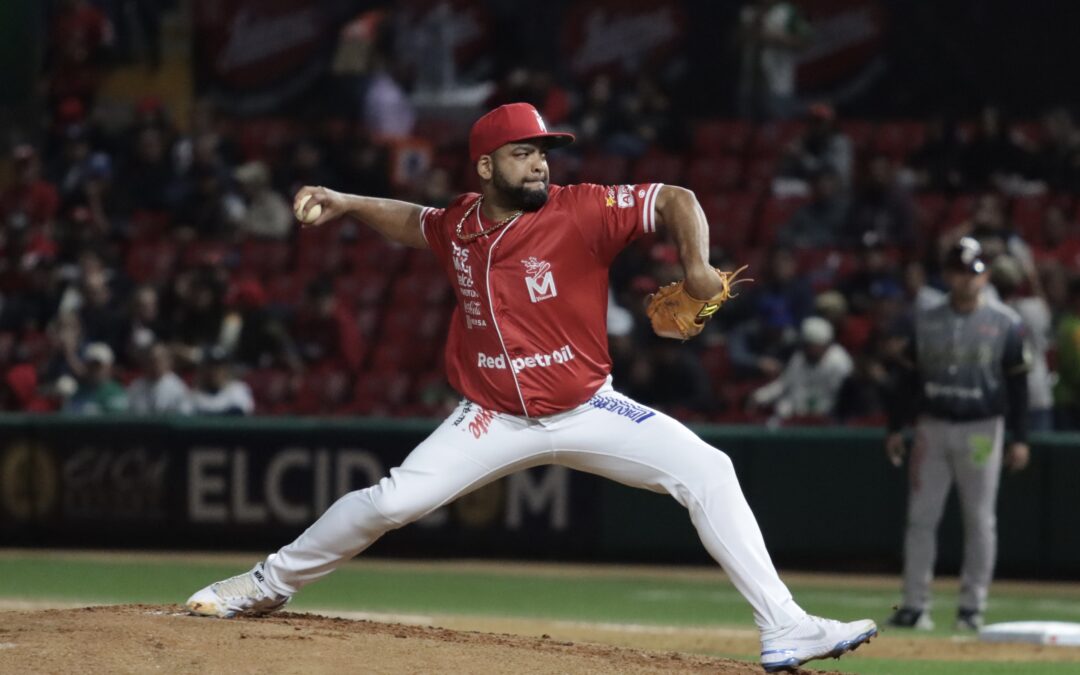 Detrás de un efectivo Odrisamer Despaigne y un oportuno José Alonso Gaitán, Venados de Mazatlán toma la ventaja en las semifinales