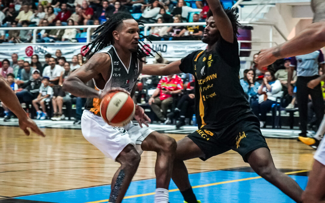 Venados Basketball tiene noche redonda con triunfo arrollador