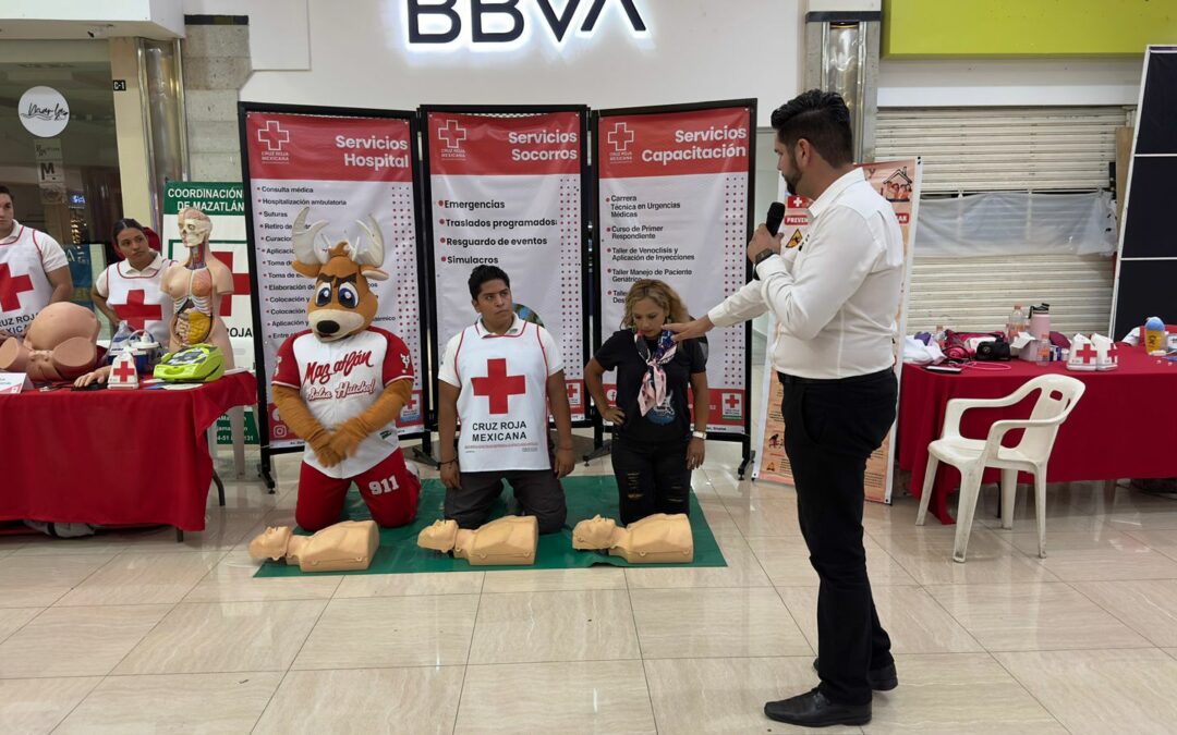 Venados de Mazatlán apoya Expo Feria de la Salud, organizada por Cruz Roja de Mazatlán