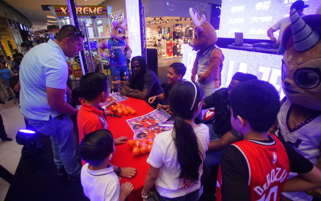 Venados Basketball convive con sus aficionados en la presentación de su uniforme 2025