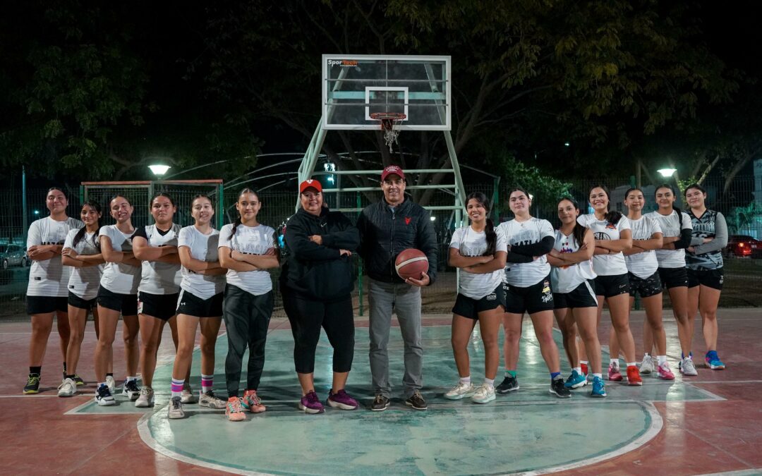 Con experiencia y pasión, Sonia Navarro, coach de la Academia Venados-Pata Salada busca la medalla para Mazatlán en los JNC