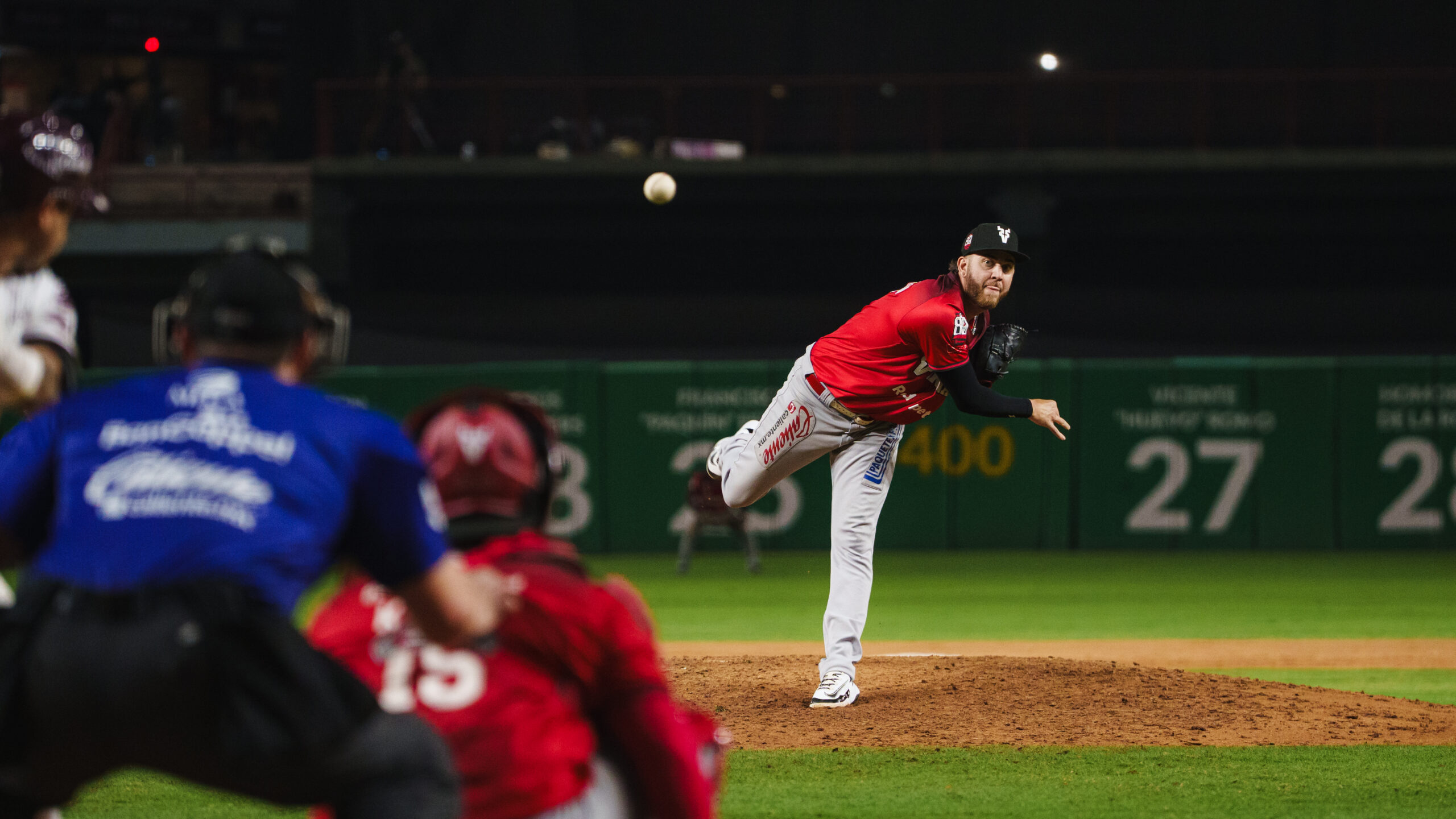 Nolan Kingham y el relevo lucen imponentes, Venados de Mazatlán se adueña de la capital sinaloense