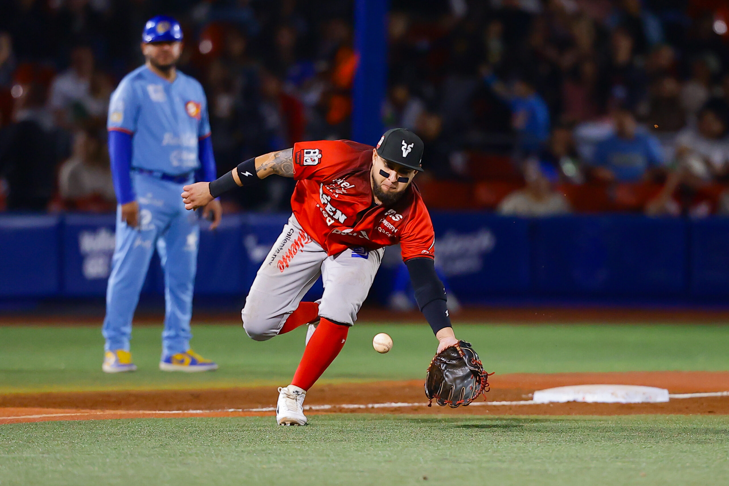 Mazatleco Carlos Tirado conecta su primer hit en la LAMP, en conclusión de serie de Venados de Mazatlán en Jalisco