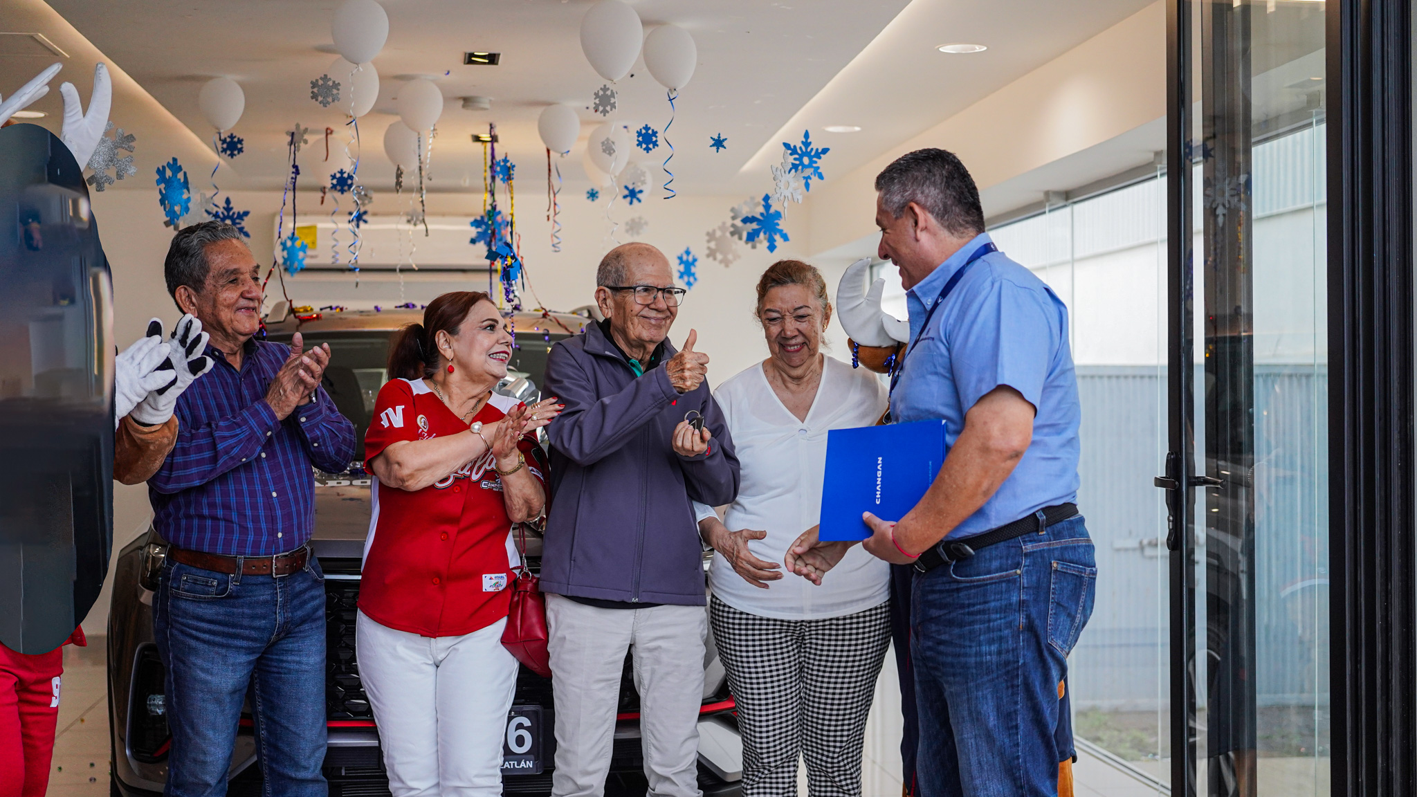 Venados y Changan Auto Celebran con Emoción la entrega oficial al Socio Ganador del Fan Fest 2025
