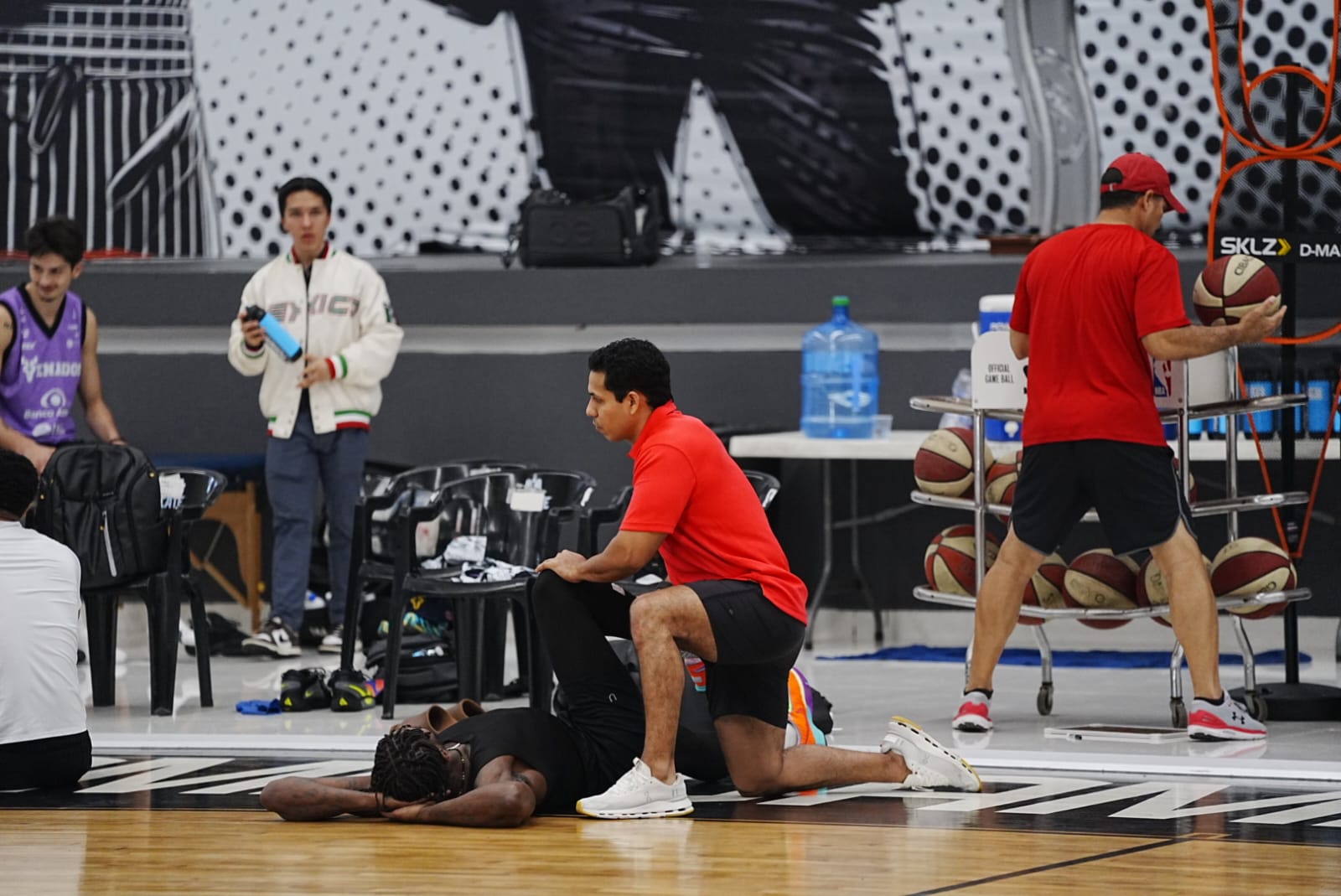 Venados Basketball construye un equipo intenso y competitivo desde la pretemporada
