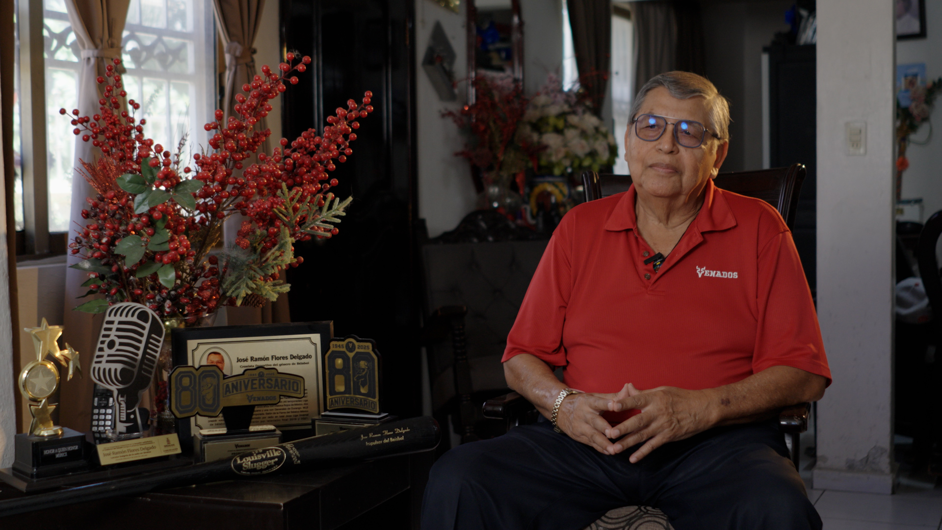 Venados celebra a José Ramón Flores, cronista que ha narrado 46 años de historia roja