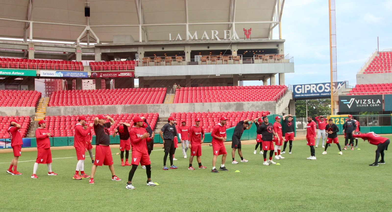 EL EQUIPO TOMA FORMA