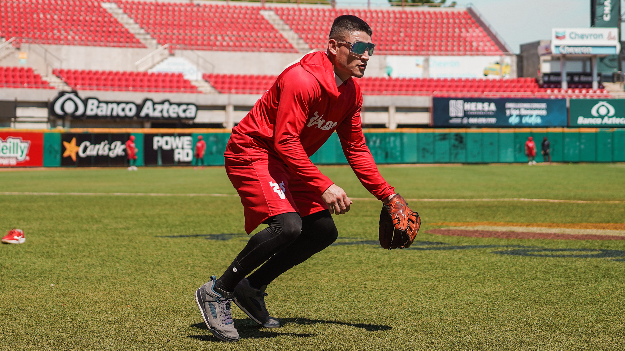 CARLOS ARELLANO VUELVE A CASA CON EXPERIENCIA DE CAMPEÓN