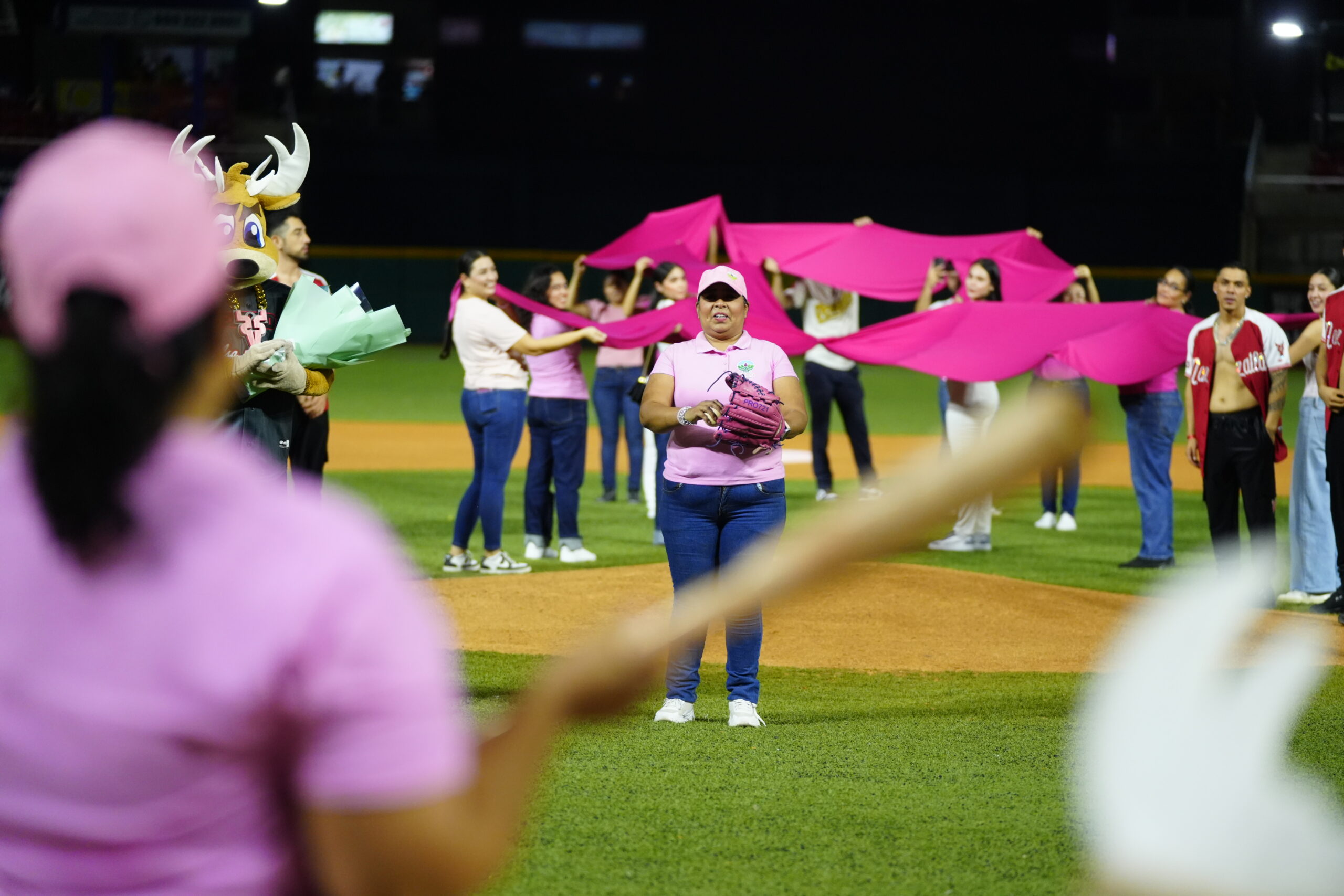Venados de Mazatlán fortalece su compromiso social con la Serie Rosa y el cierre del Tapatón