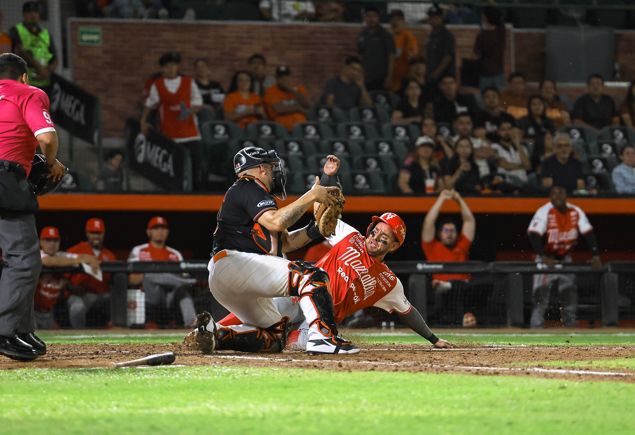 Sensacional voltereta de Venados de Mazatlán, en la novena entrada, para imponerse a Hermosillo en el primero de la serie