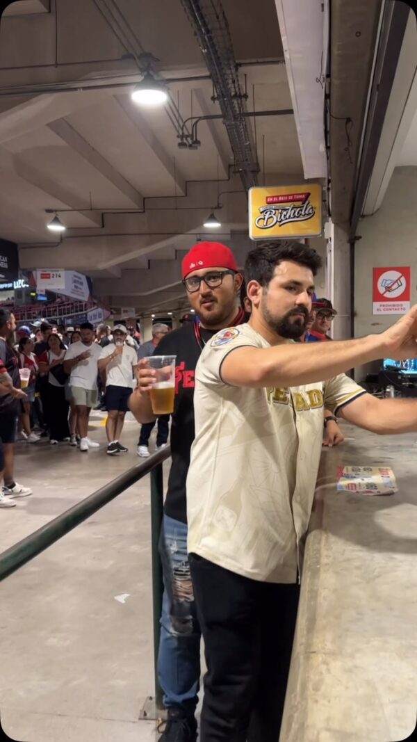 POV: LOS VENADOS METEN HOME RUN Y TOCA CORRER POR UNA CERVEZA GRATIS.⚾️🦌🗣️ Patrocinado por…